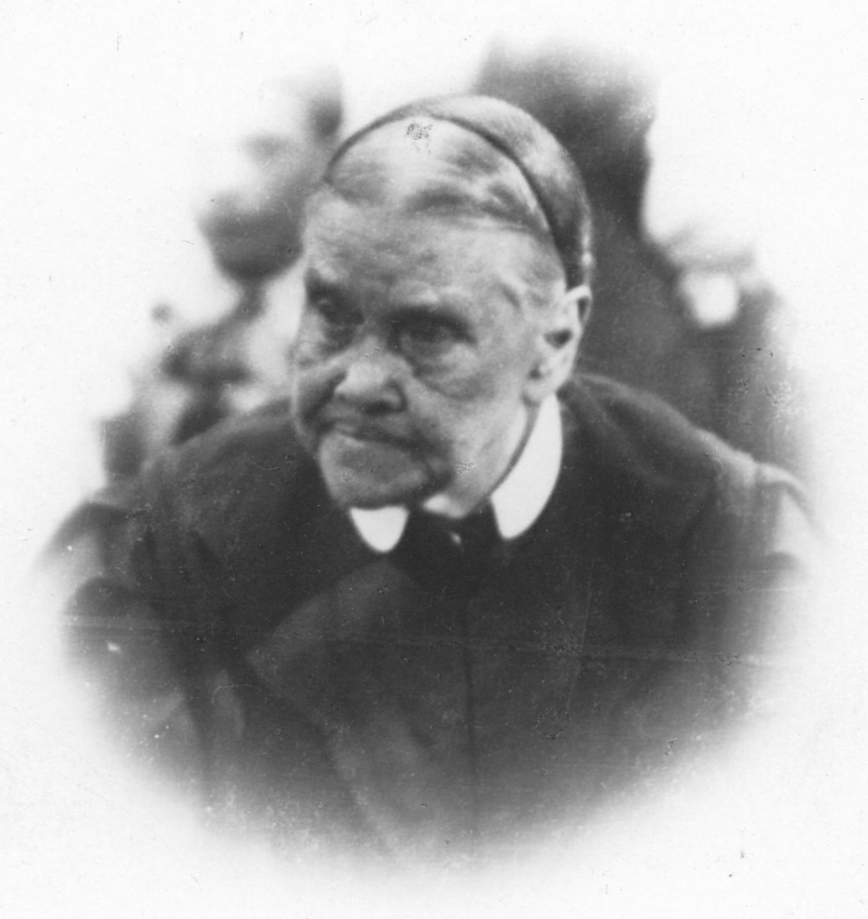 Ellen G. White, 1913